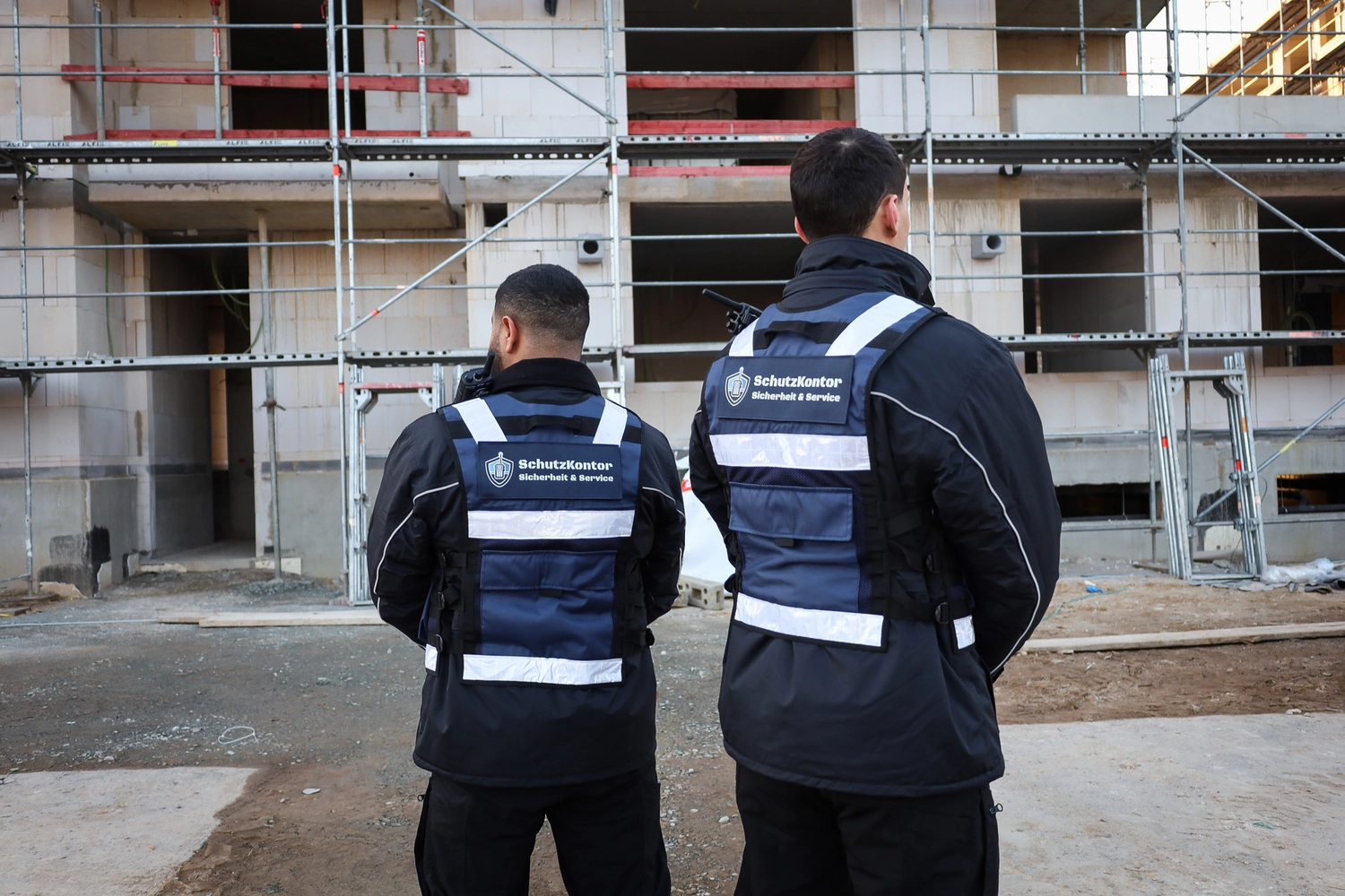 Schutzkontor Service GmbH - Sicherheitsdienst - Sicherheit von Privateigentum und moderner Technologie. Überwachung von Sicherheitskameras im Haus.