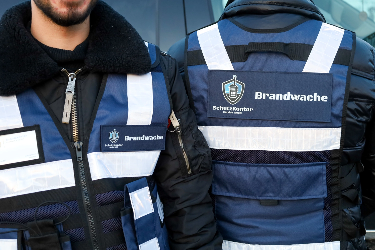Schutzkontor Service GmbH - Sicherheitsdienst - Sicherheit von Privateigentum und moderner Technologie. Überwachung von Sicherheitskameras im Haus.